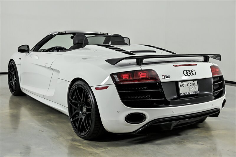 Used 2012 Audi R8 V10 AWD/4WD image 7