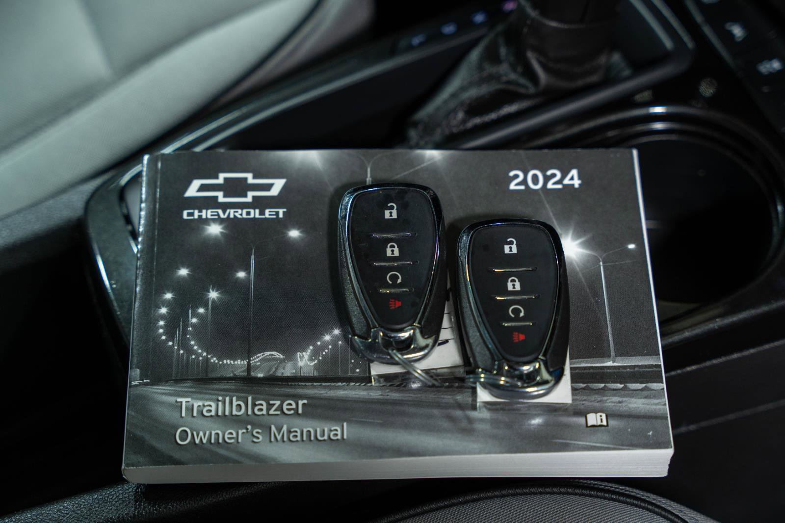 Used 2024 Chevrolet TrailBlazer LT w/ Driver Confidence Package image 40
