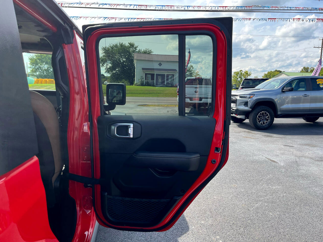 Used 2021 Jeep Gladiator Rubicon w/ Uconnect 4C Nav & Sound Group image 22