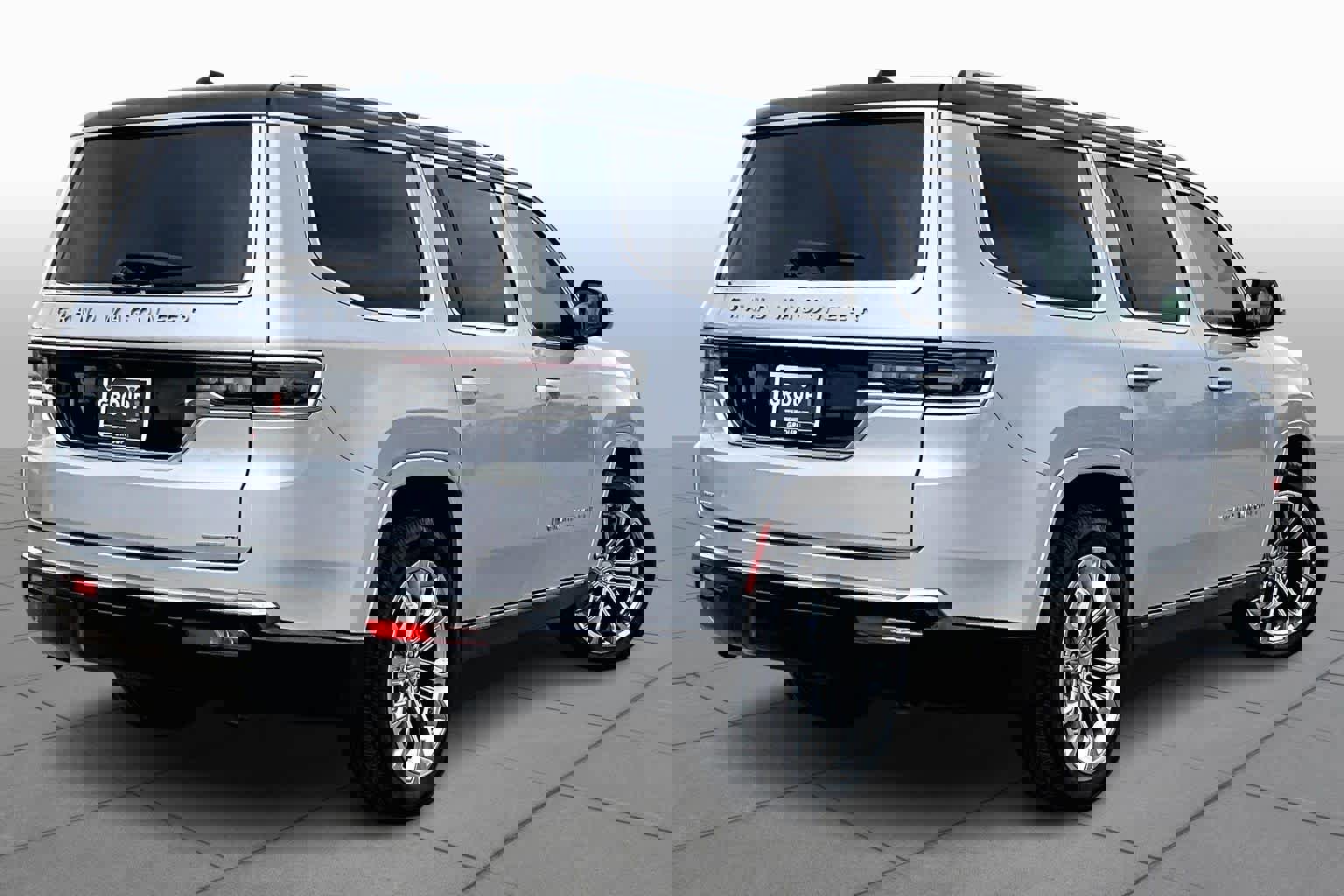 Used 2023 Jeep Grand Wagoneer Series II image 12