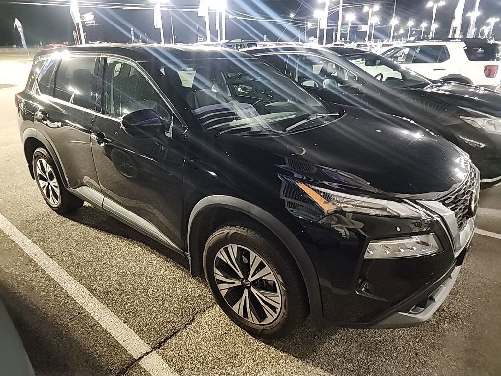 Used 2021 Nissan Rogue SV image 5