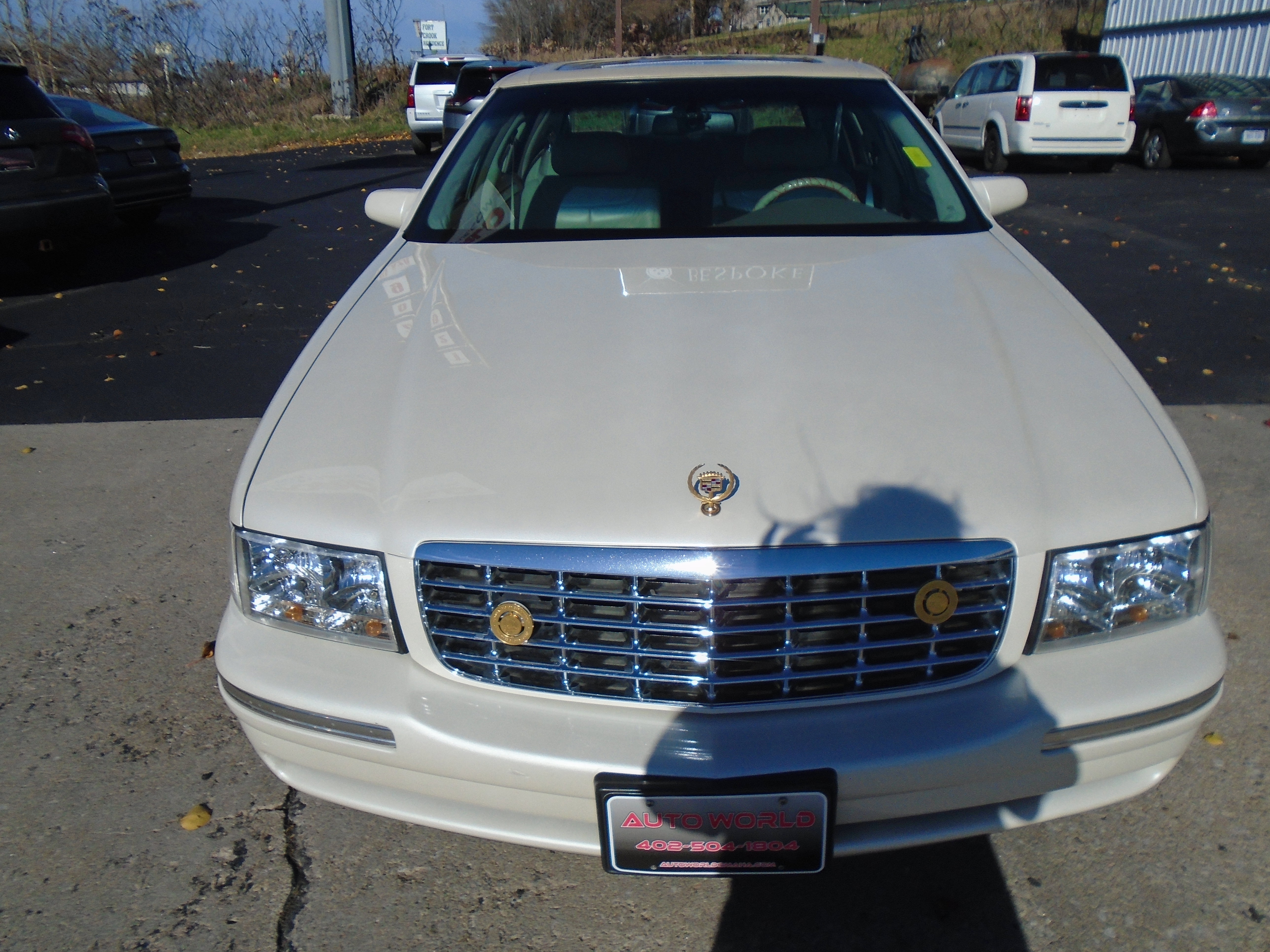 Used 1998 Cadillac De Ville FWD image 7