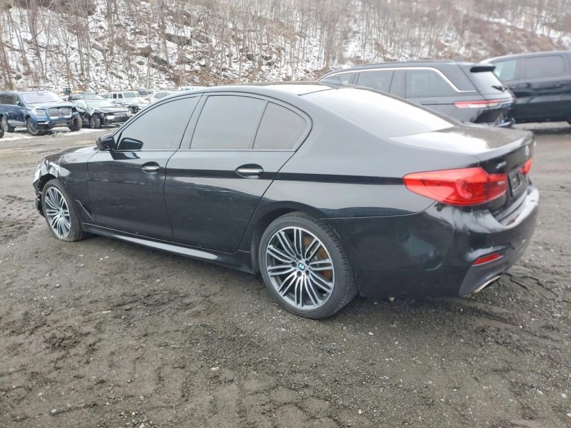 Used 2018 BMW 540i xDrive w/ M Sport Package image 4