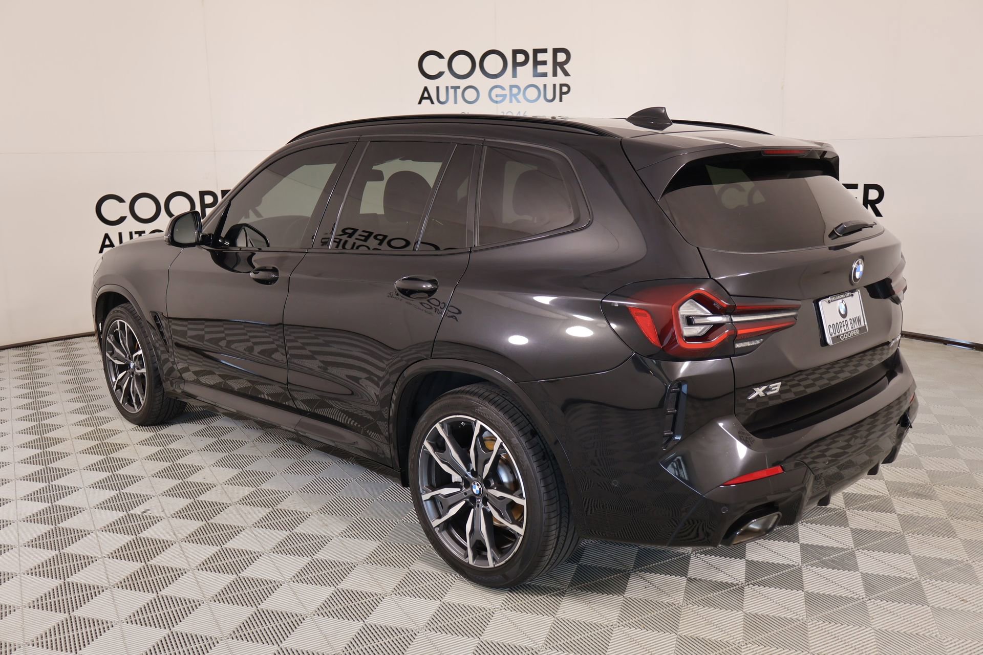 Used 2023 BMW X3 xDrive30i w/ M Sport Package AWD/4WD image 24