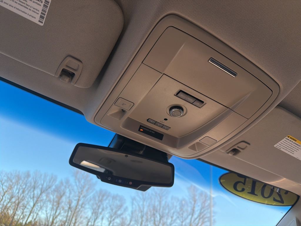 Used 2015 GMC Yukon SLT image 13