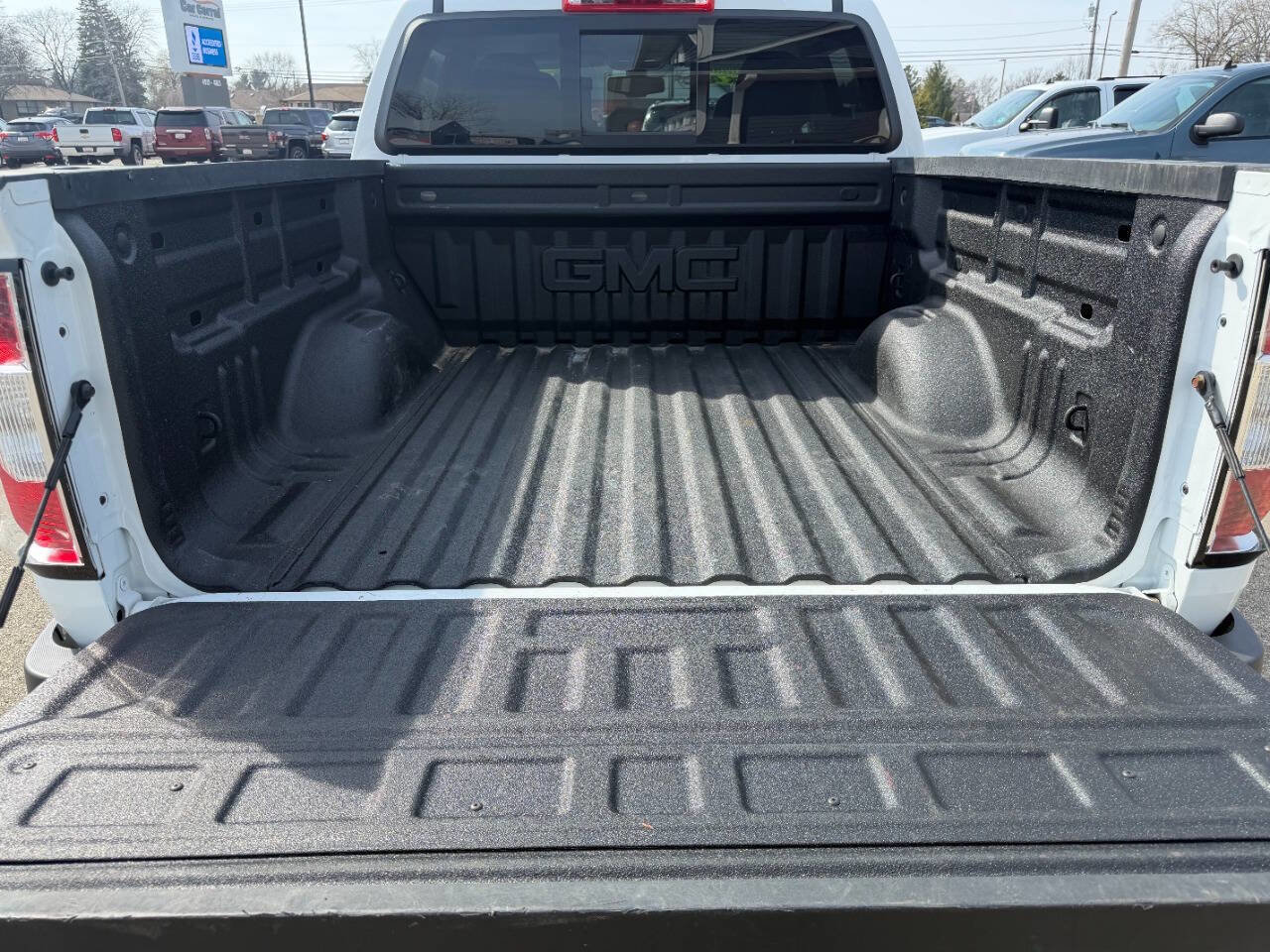 Used 2020 GMC Canyon All Terrain w/ All Terrain X Package AWD/4WD image 12