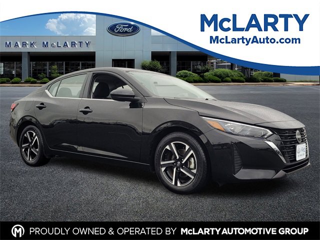 Used 2024 Nissan Sentra SV image 1