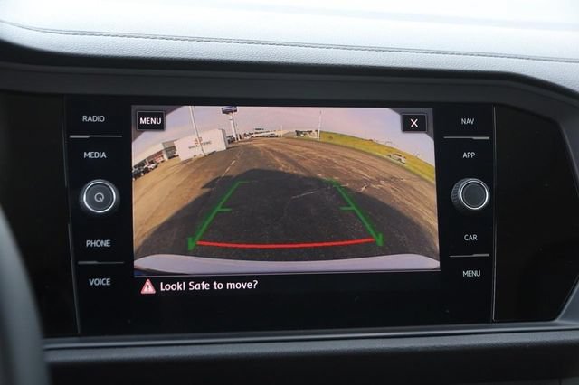 Used 2019 Volkswagen Jetta SEL Premium FWD image 17