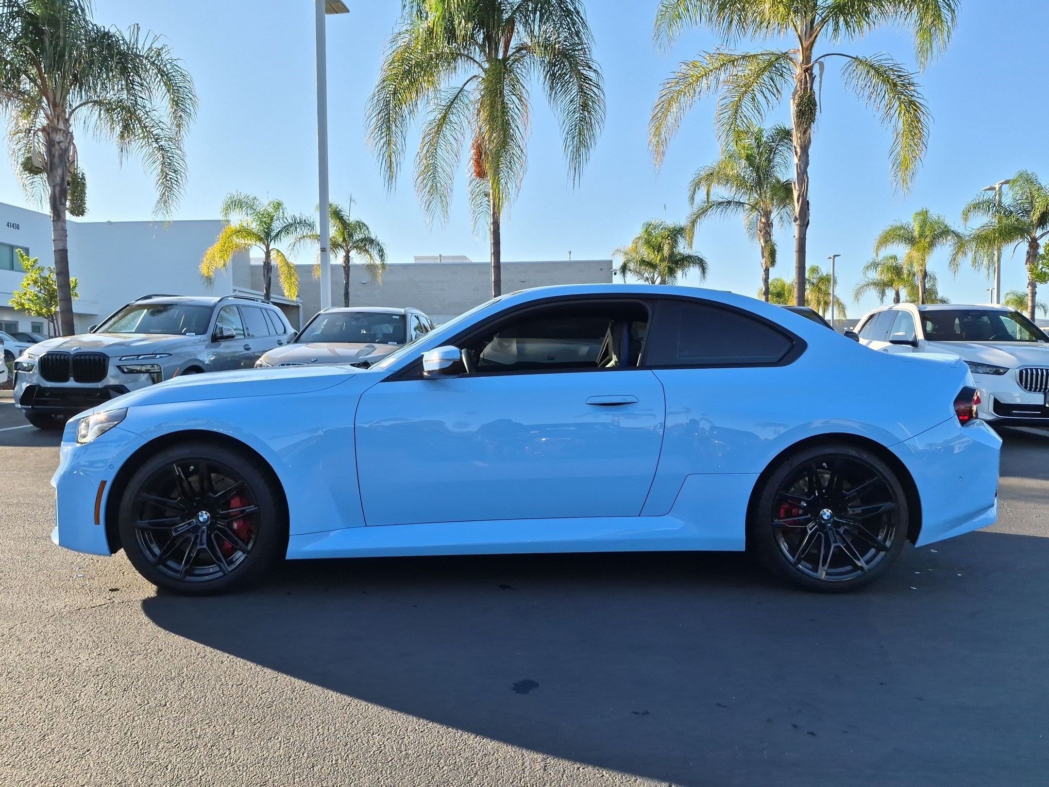 Used 2024 BMW M2 w/ Carbon Package RWD image 7