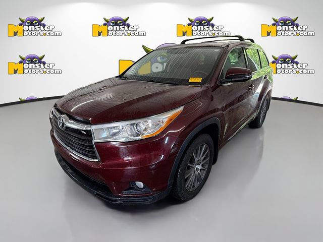Used 2016 Toyota Highlander XLE AWD/4WD image 1