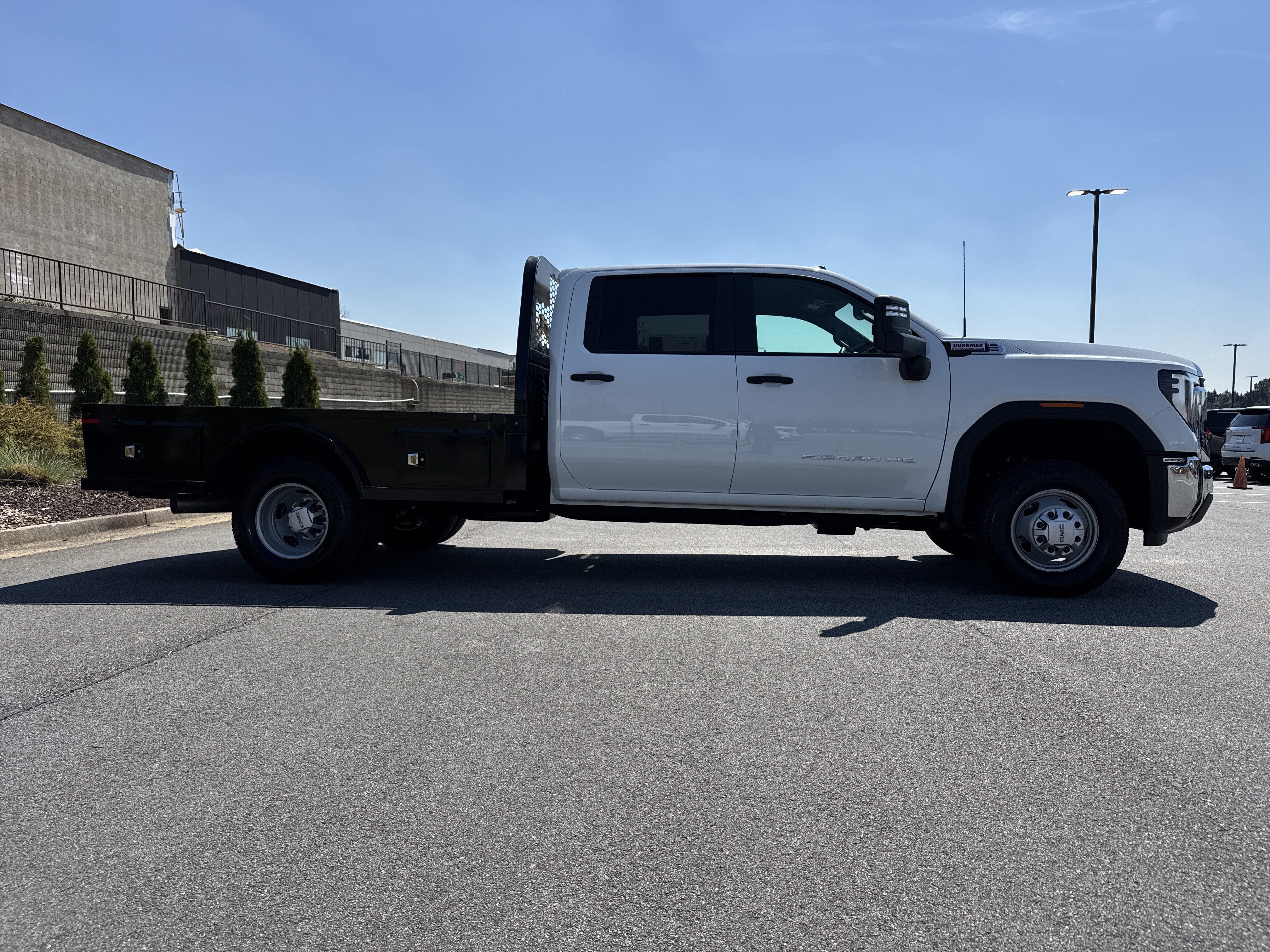 New 2026 GMC Sierra 3500 Pro w/ Convenience Package AWD/4WD image 11