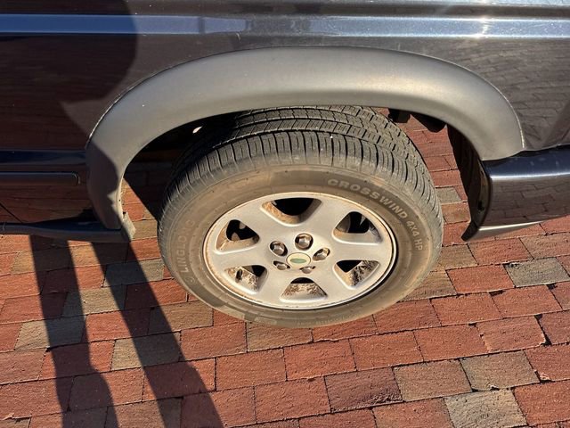 Used 2004 Land Rover Discovery SE image 17