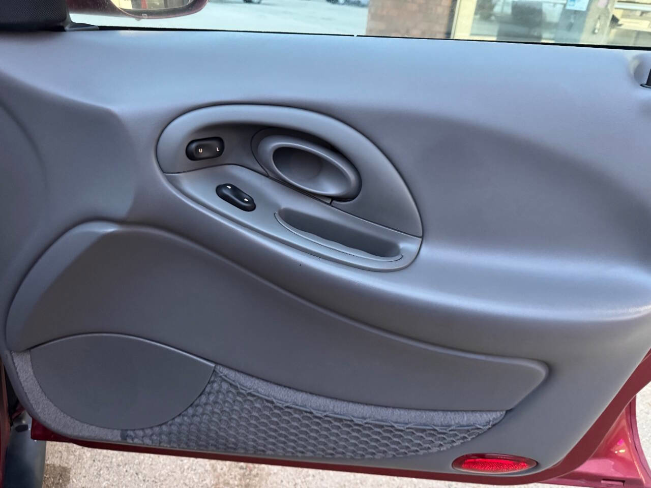 Used 1997 Ford Taurus GL image 45