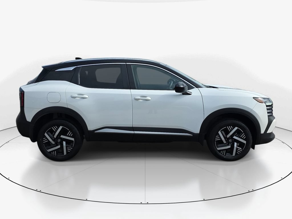 New 2026 Nissan Kicks SV w/ SV Premium Package FWD image 5