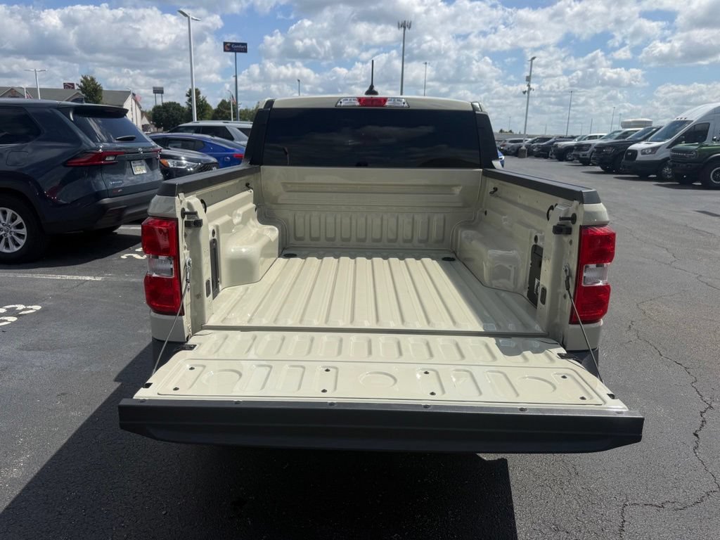Used 2025 Ford Maverick XLT w/ Equipment Group 302A AWD/4WD image 43