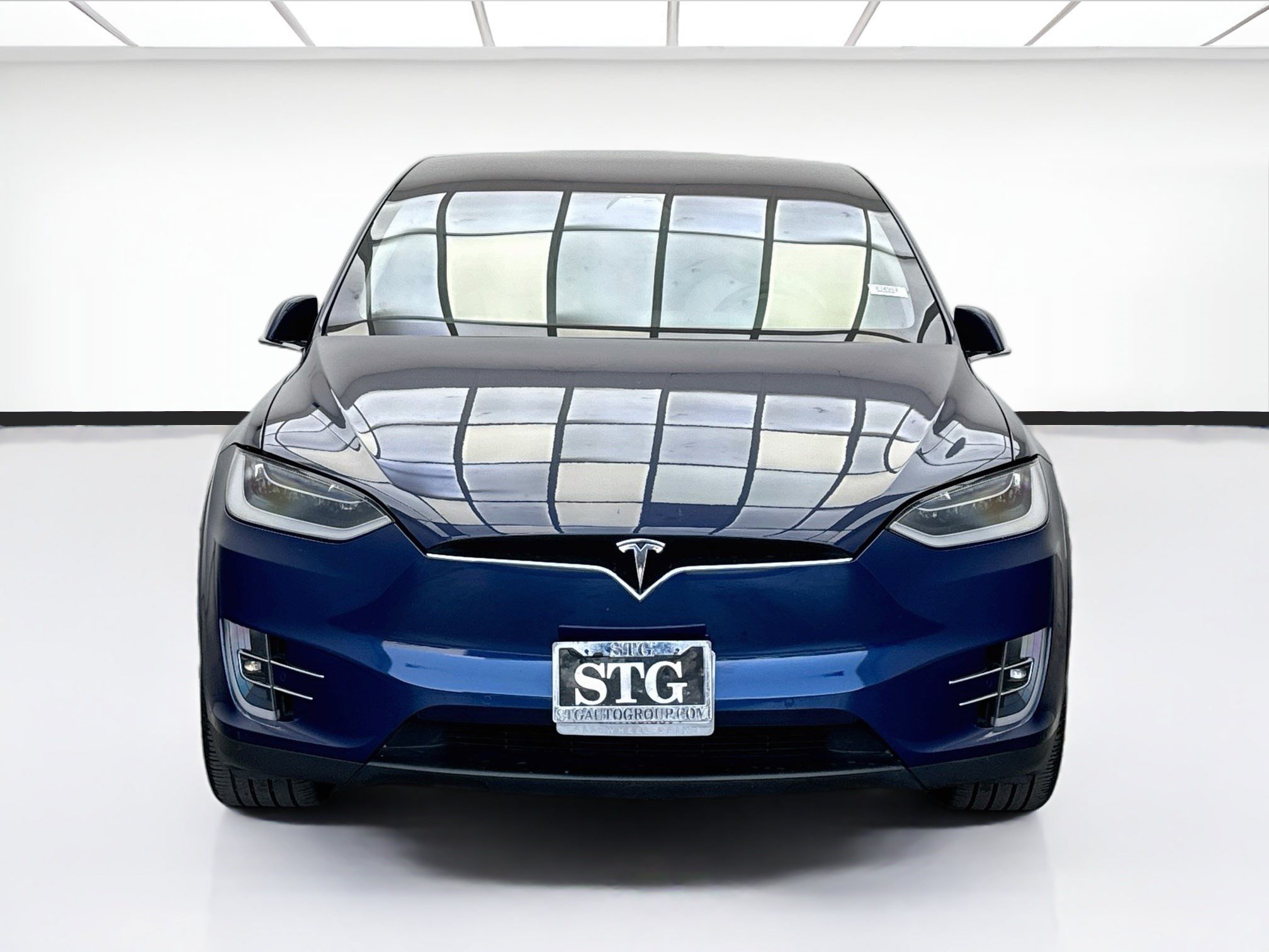 Used 2019 Tesla Model X 100D AWD/4WD image 2