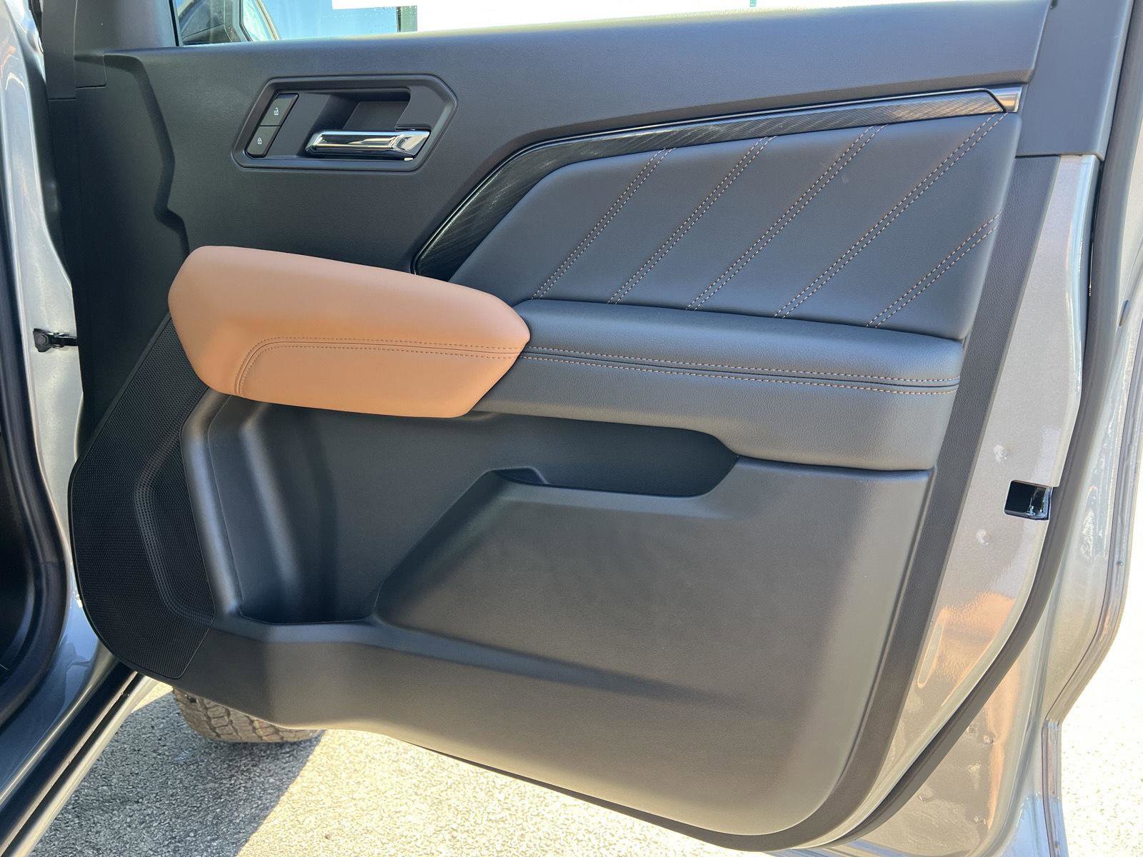 New 2026 GMC Canyon AT4 image 15