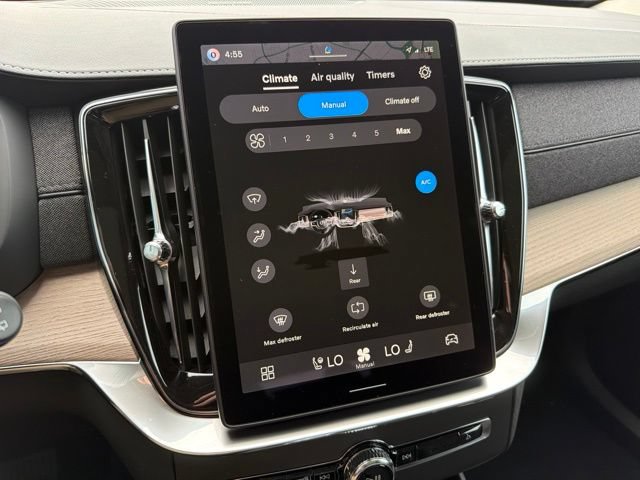 New 2027 Volvo XC90 B6 Plus AWD/4WD image 17