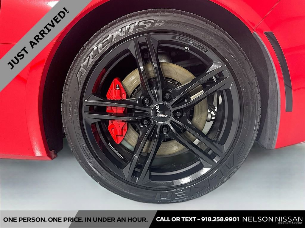 Used 2016 Chevrolet Corvette Stingray Coupe w/ 2LT Preferred Equipment Group image 29
