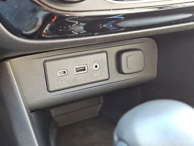 Certified 2023 Buick Encore GX Preferred w/ Cold Weather Comfort Package image 40