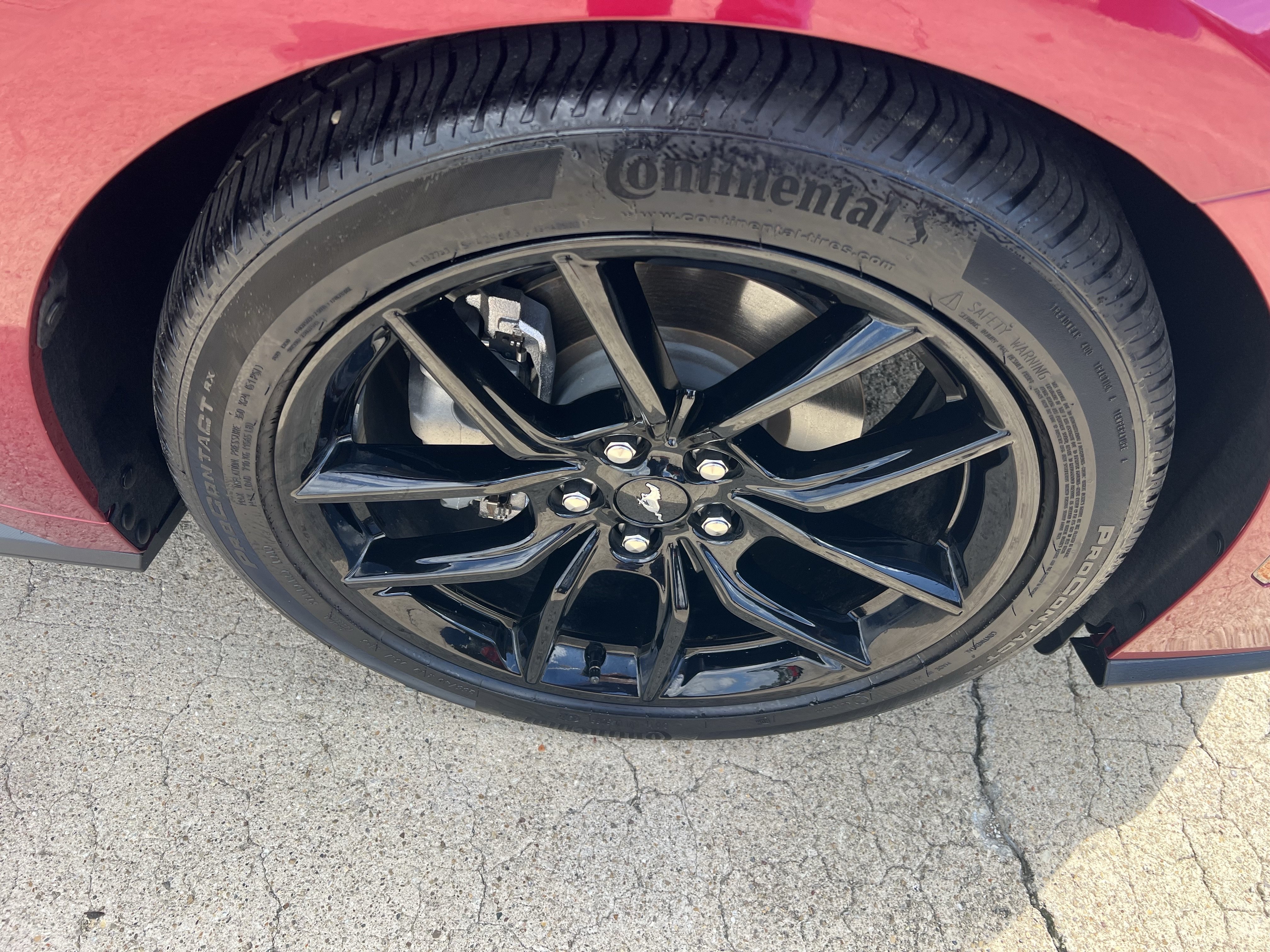 Used 2025 Ford Mustang Premium RWD image 2
