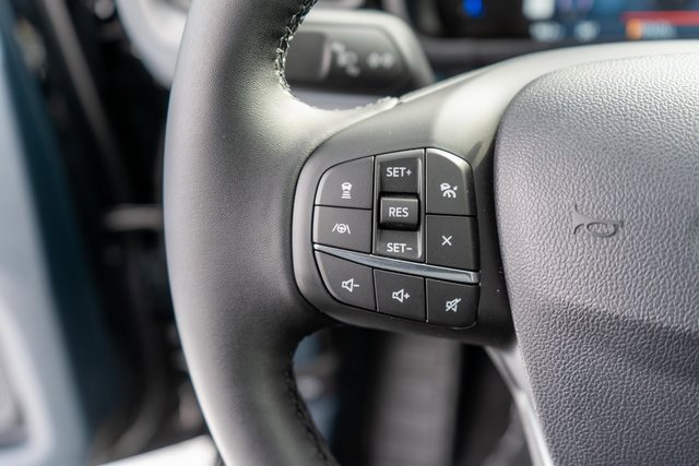 New 2025 Ford Maverick Lariat w/ Black Appearance Package image 16