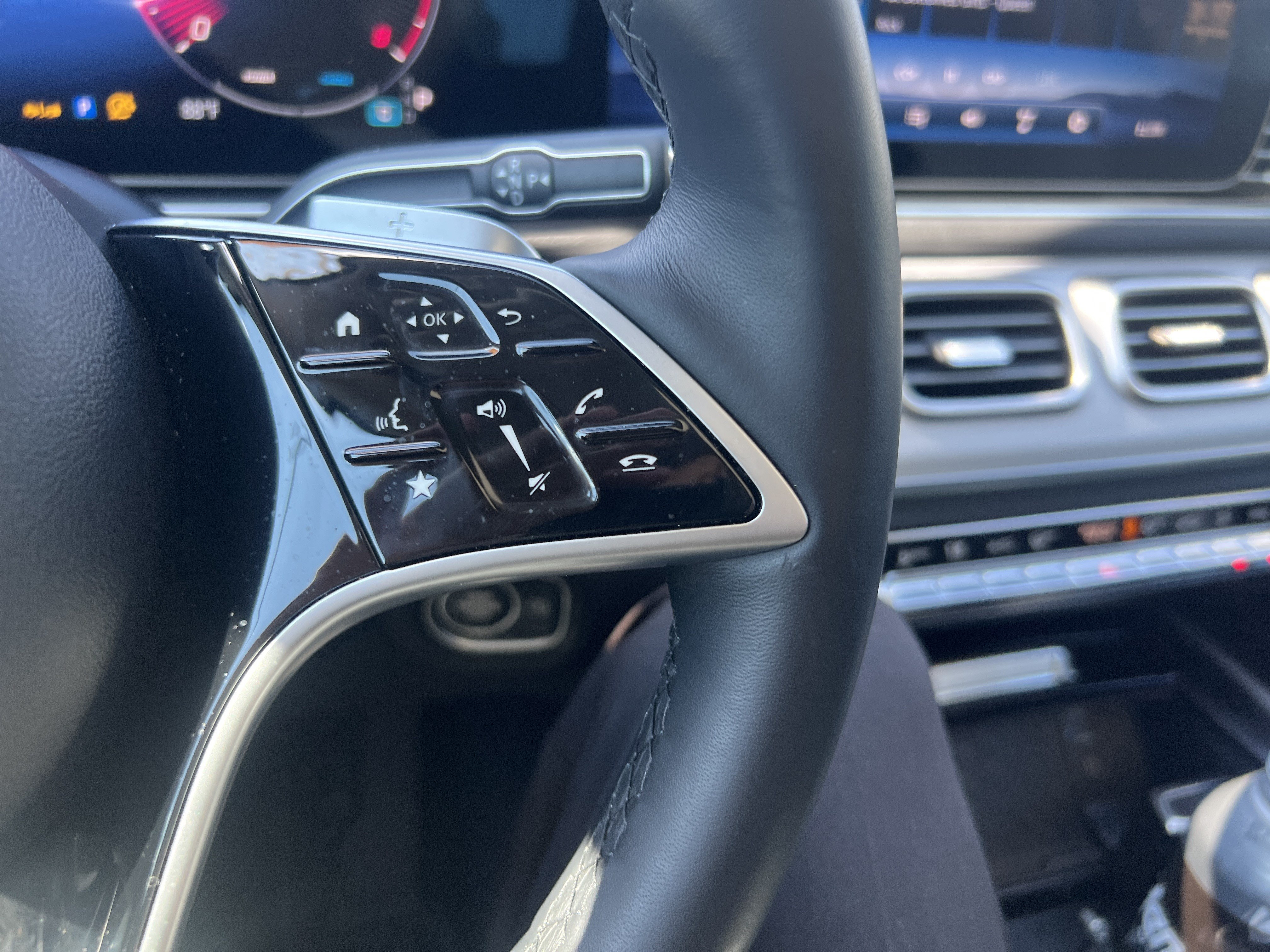 Certified 2026 Mercedes-Benz GLE 350 4MATIC image 19