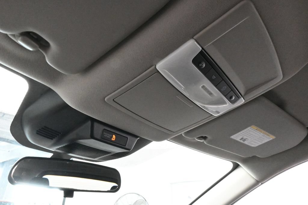 Used 2023 Nissan Rogue S FWD image 24