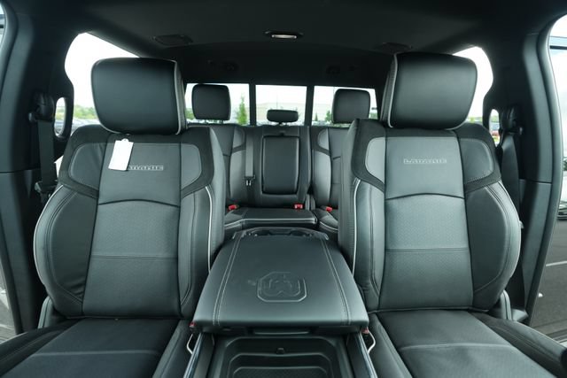 New 2026 RAM 2500 Laramie AWD/4WD image 39
