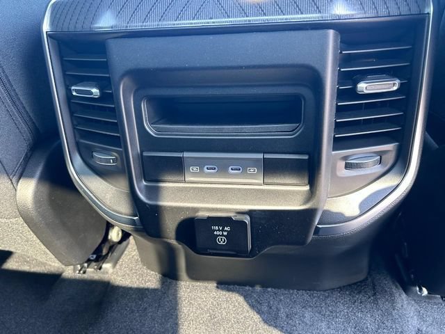 New 2026 RAM 1500 Big Horn AWD/4WD image 13