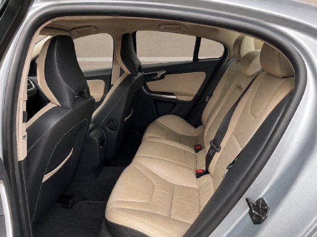 Used 2013 Volvo S60 T5 FWD image 12