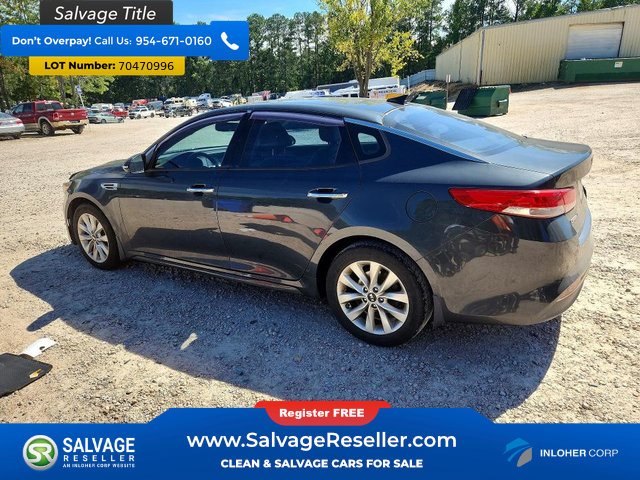 Used 2016 Kia Optima EX w/ Option Group 040 FWD image 3