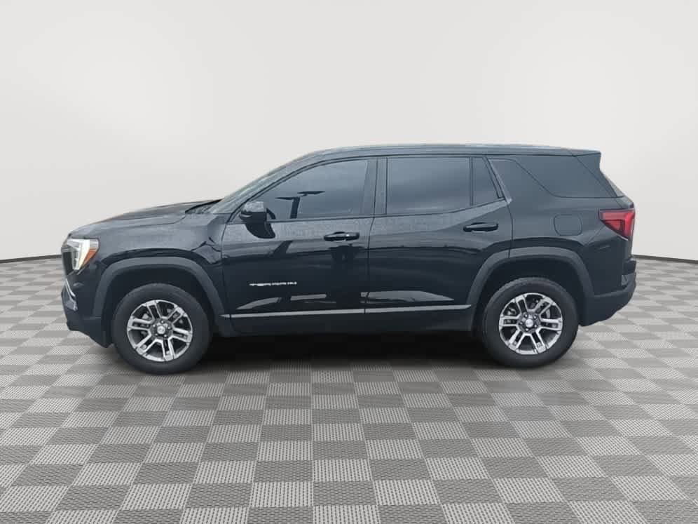 Used 2025 GMC Terrain Elevation AWD/4WD image 5