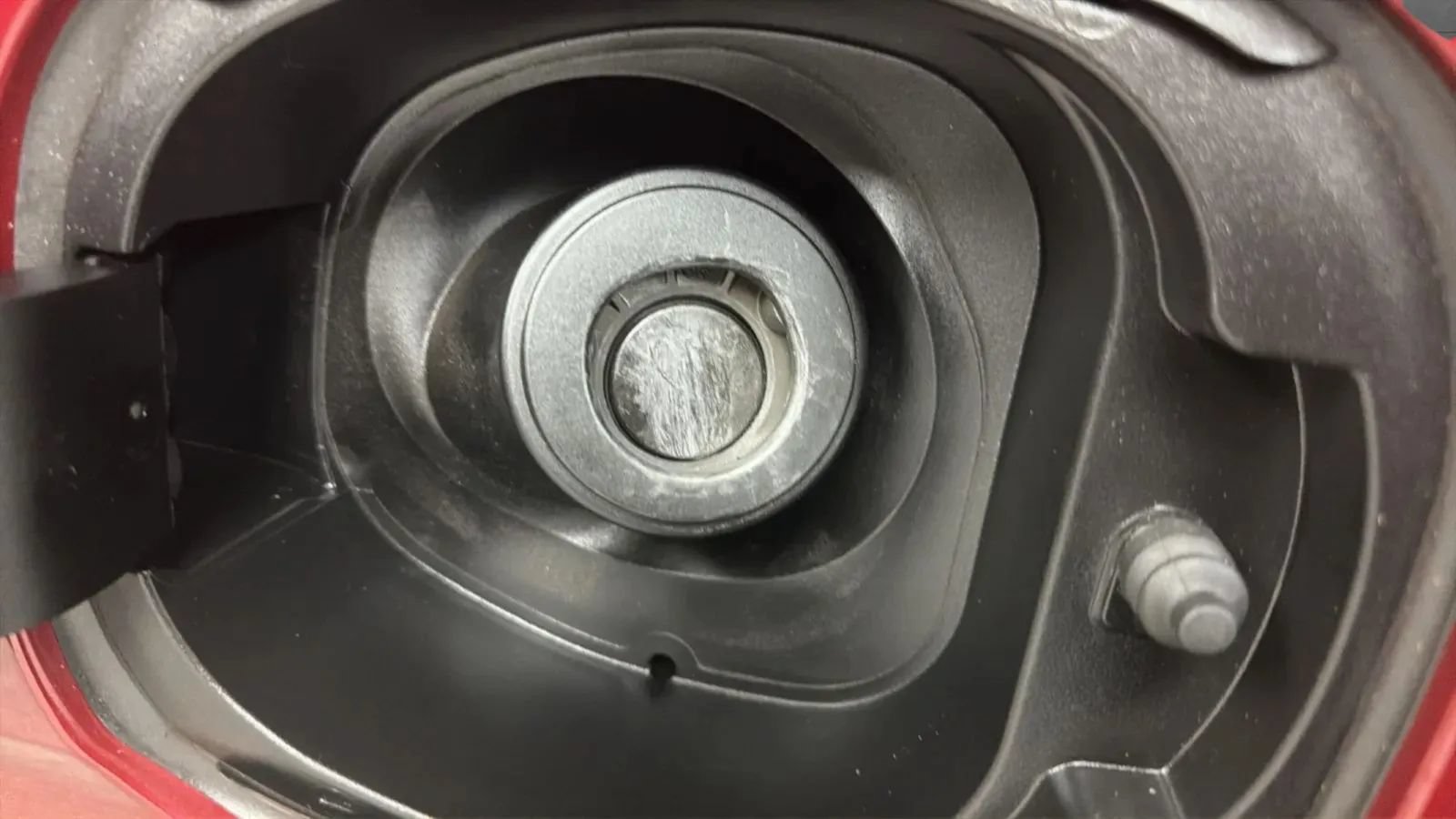 Used 2025 Chevrolet Trax LS FWD image 22