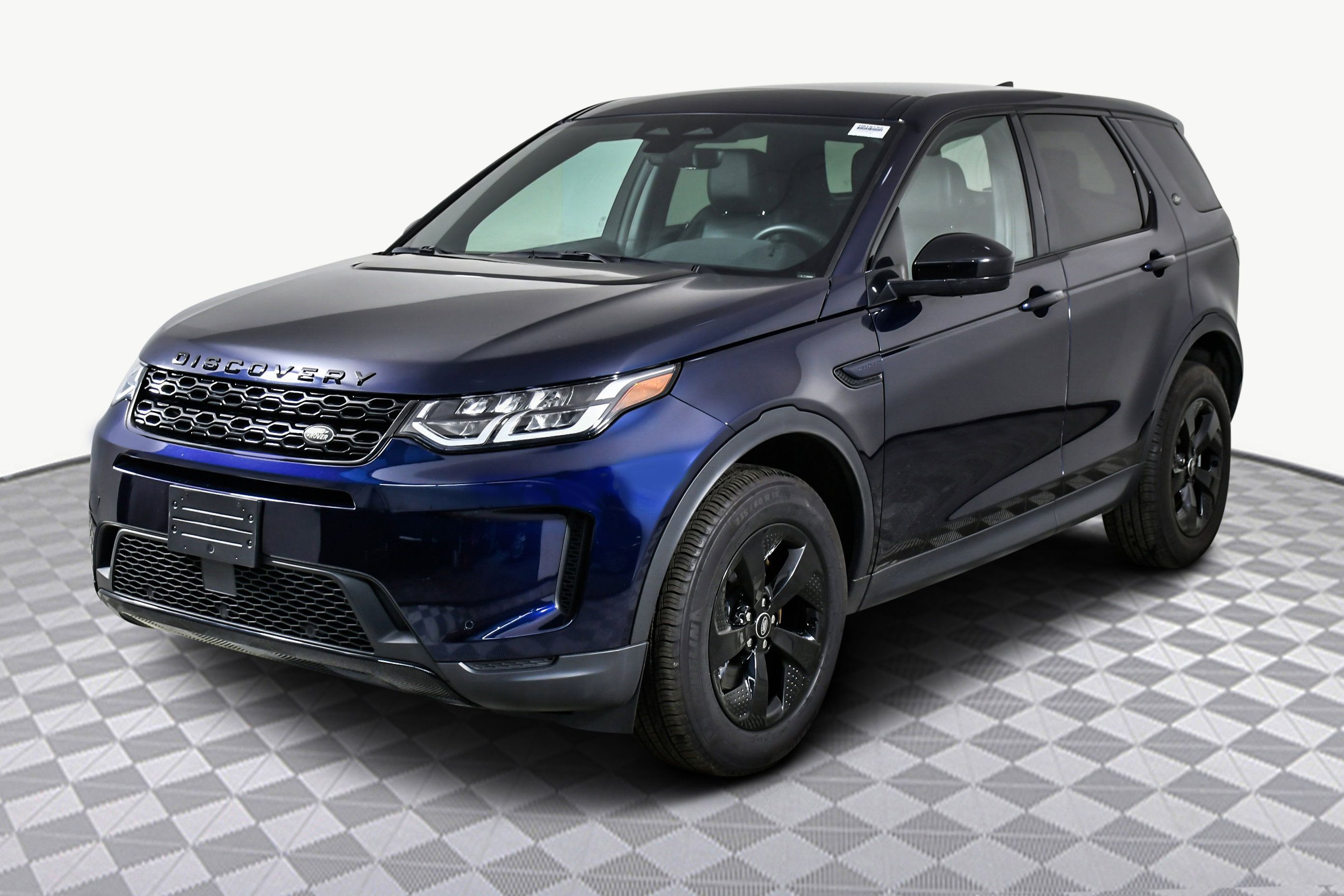 Used 2023 Land Rover Discovery Sport S image 4
