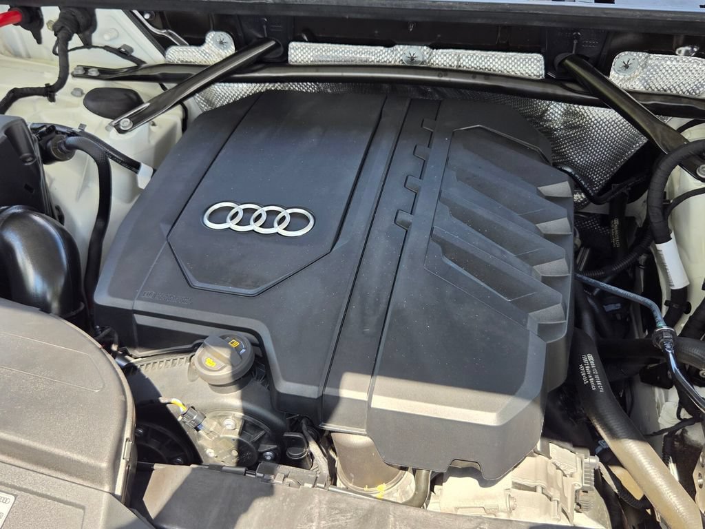 Used 2023 Audi Q5 2.0T Premium w/ Convenience Package AWD/4WD image 10