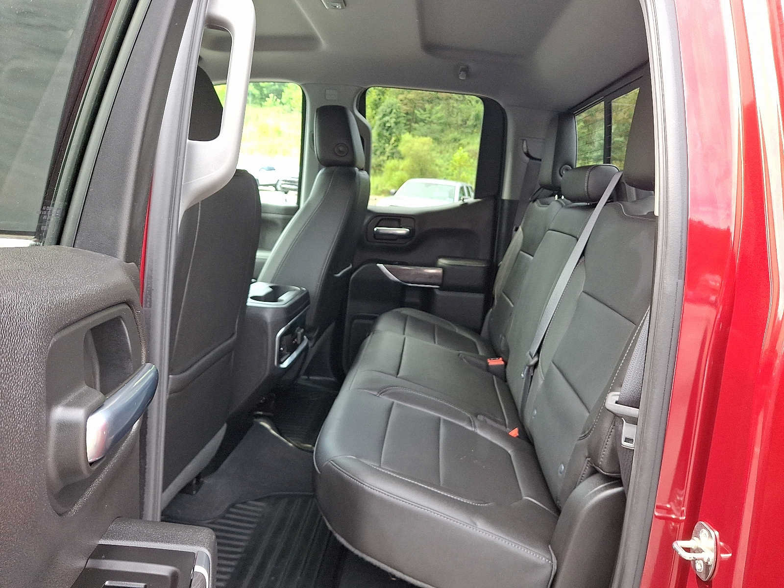 Used 2019 Chevrolet Silverado 1500 LTZ w/ LTZ Plus Package AWD/4WD image 10