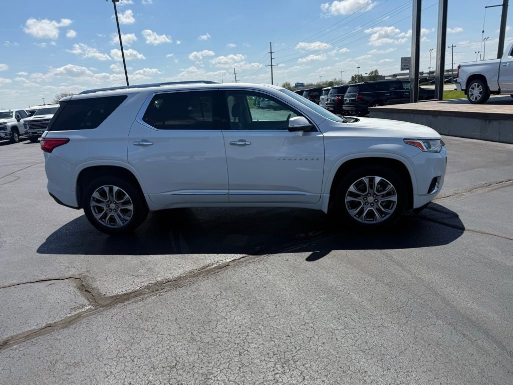 Used 2021 Chevrolet Traverse Premier w/ LPO, Floor Liner Package AWD/4WD image 4