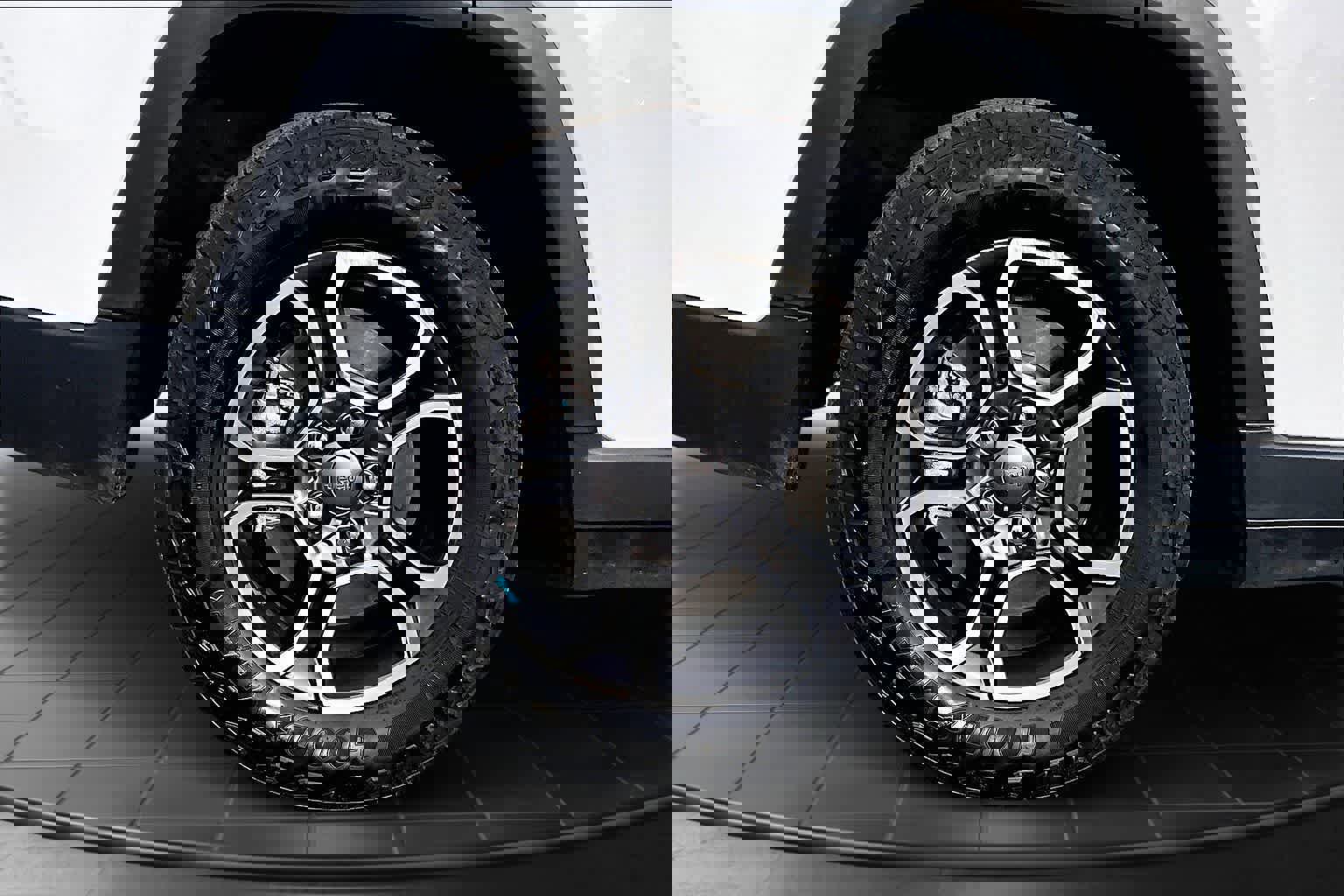 Used 2023 Jeep Grand Cherokee Trailhawk image 35