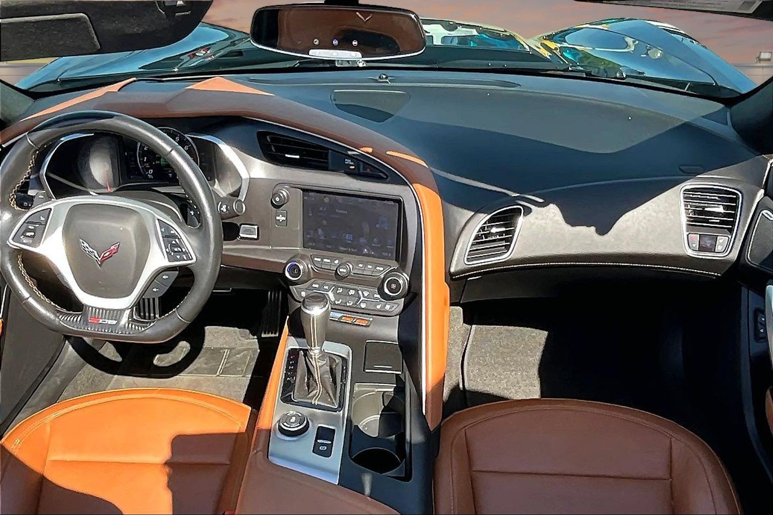 Used 2018 Chevrolet Corvette Z06 RWD image 16