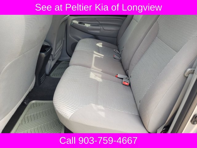 Used 2014 Toyota Tacoma PreRunner w/ SR5 Package RWD image 18
