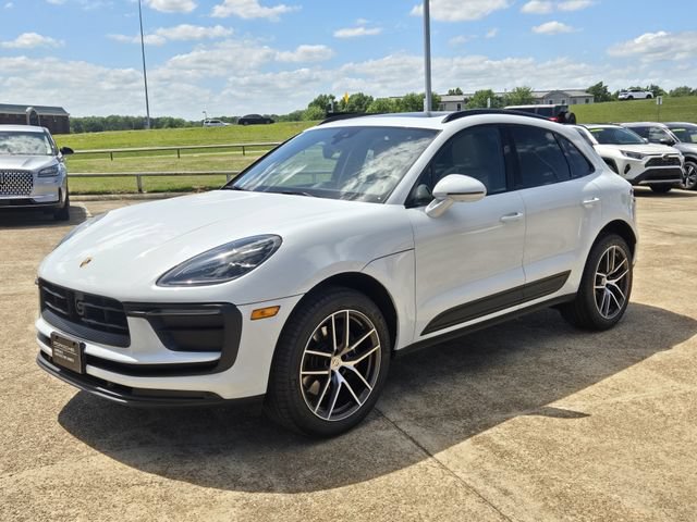 Used 2025 Porsche Macan Turbo AWD/4WD image 24