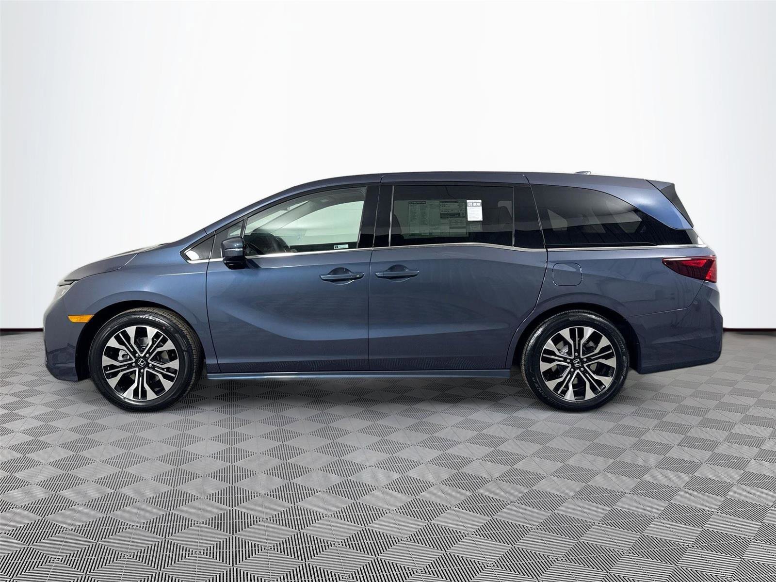 New 2026 Honda Odyssey Elite image 2