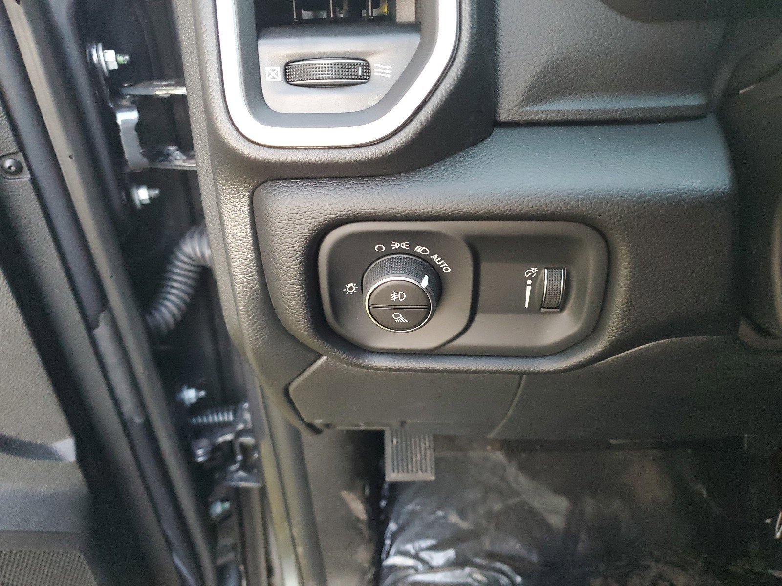 New 2026 RAM 2500 Big Horn image 31