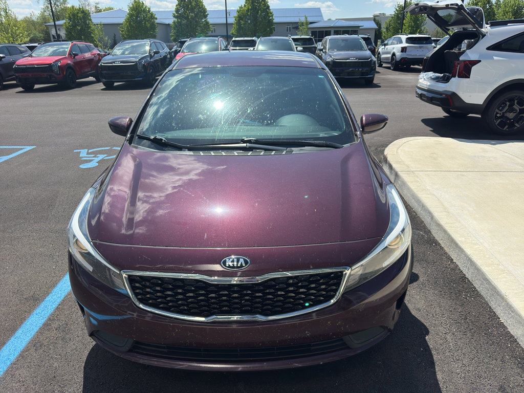 Used 2018 Kia Forte LX FWD image 2