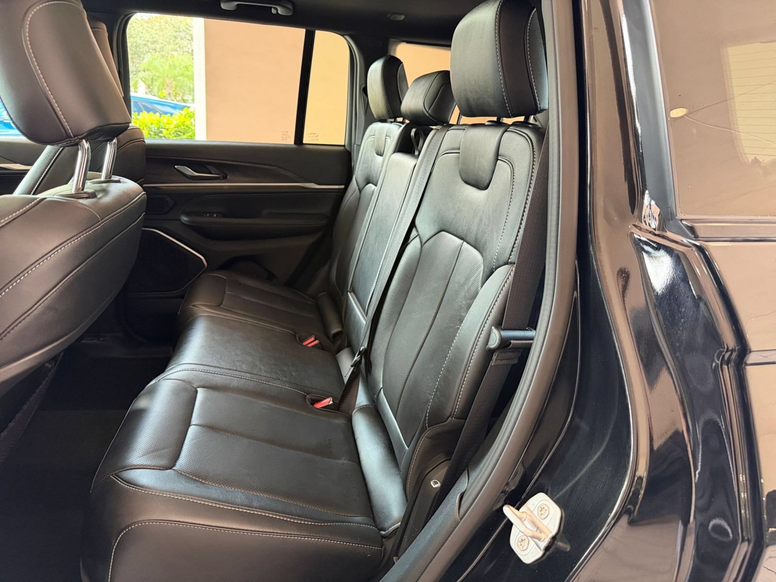 Used 2026 Jeep Grand Cherokee Limited AWD/4WD image 22