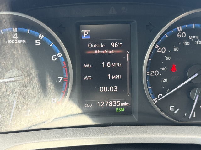 Used 2018 Toyota RAV4 XLE FWD image 33