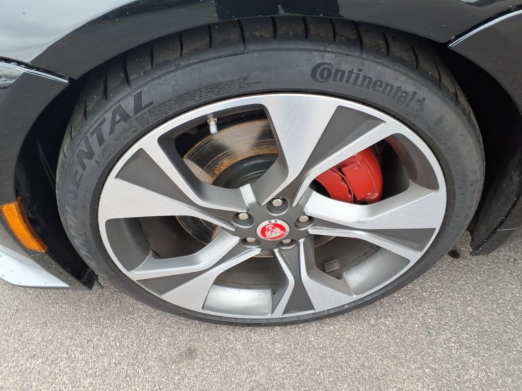 Used 2021 Jaguar F-TYPE First Edition image 10