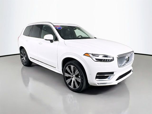 Used 2023 Volvo XC90 B6 Ultimate w/ Protection Package Premier image 2