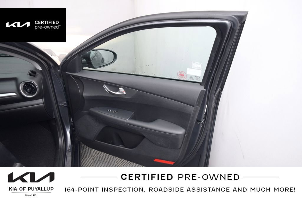 Used 2021 Kia Forte LXS image 16